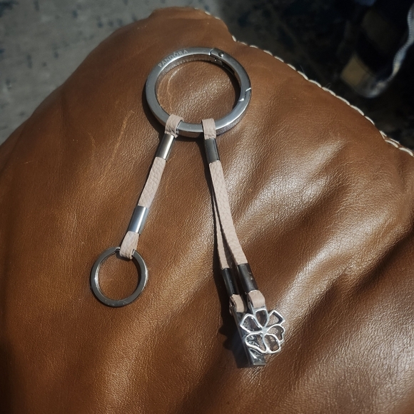 Authentic Pandora Keychain and Bracelet - Picture 1 of 7